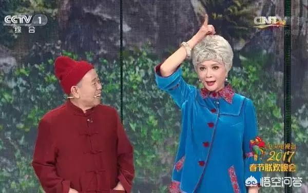 贾冰春晚:往年春晚的那些经典的小品，你记得几个？说来听听？
