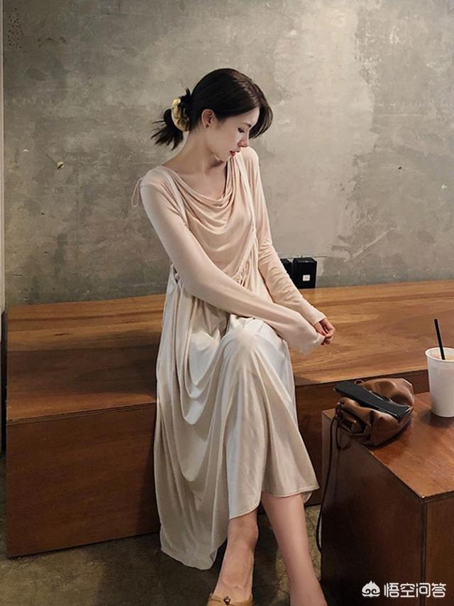 淘宝忠犬小八家模特小兮:适合高个子女生的淘宝服装店有哪些推荐？