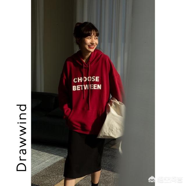 忠犬小八:不浮夸又有设计感的卫衣品牌或者淘宝店有哪些？ 忠犬小八梨形自制