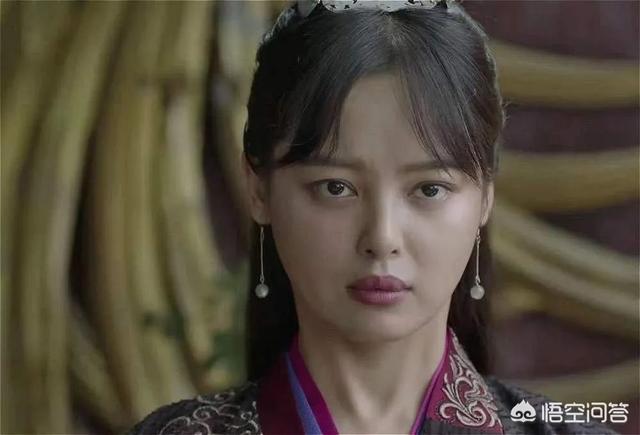 辛芷蕾多大:三十岁的女人适合什么发型？