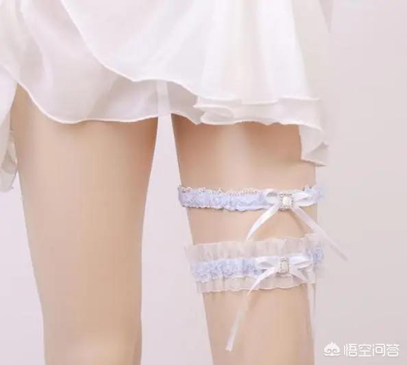 修心图片:<a href=https://maguai.com/list/44-0-0.html target=_blank class=infotextkey><a href=https://maguai.com/list/44-0-0.html target=_blank class=infotextkey>动漫</a></a>和三次元中的女孩子都有在腿上绑上绑带，那是干什么用的？