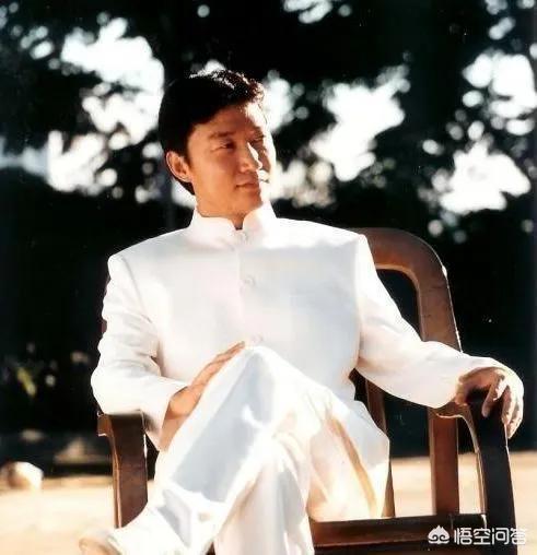涂松岩老婆:刘华强和张世豪如果在同一时期又有恩怨，谁更厉害些