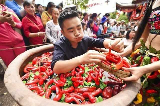 中国哪个省最会做外卖，我农村刚出来的，什么都不会做，想跑外卖，哪个城市跑外卖最赚钱