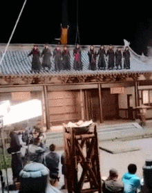 李连杰替身身亡:成龙大哥批评小鲜肉，你怎么看？