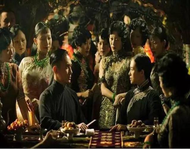 车珠子是什么梗:买到一块翡翠原石就想“车珠子”，真有那么容易吗