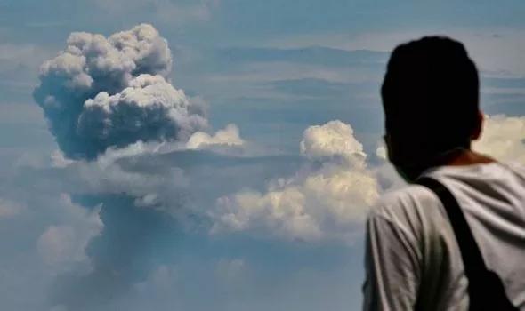 美国黄石火山:黄石火山和富士山一般在什么时候喷发