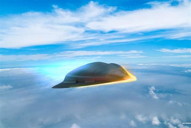 俄罗斯打穿地球灵异事件:2013年俄罗斯上空陨石，被UFO击穿事件，是真还是假？