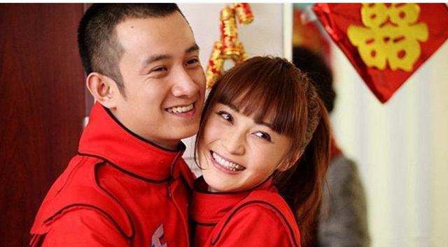 文章比马伊琍小几岁:为什么说离婚后文章马伊琍状态反差很大？