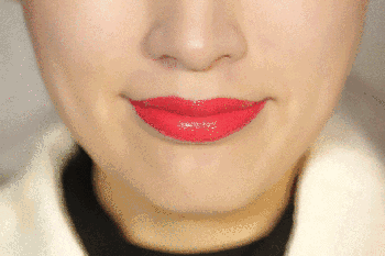 藤井莉娜头像:怎么看待现在一些女性在脸上画痣的现象？