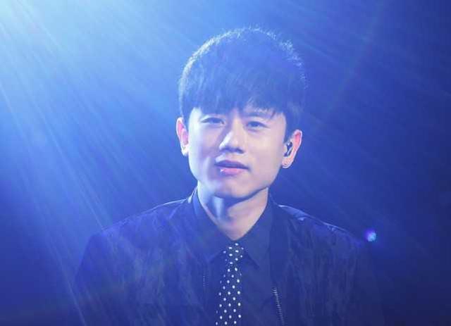 快乐男声张杰:为什么07年快乐男声里，张杰成了发展最好的人？