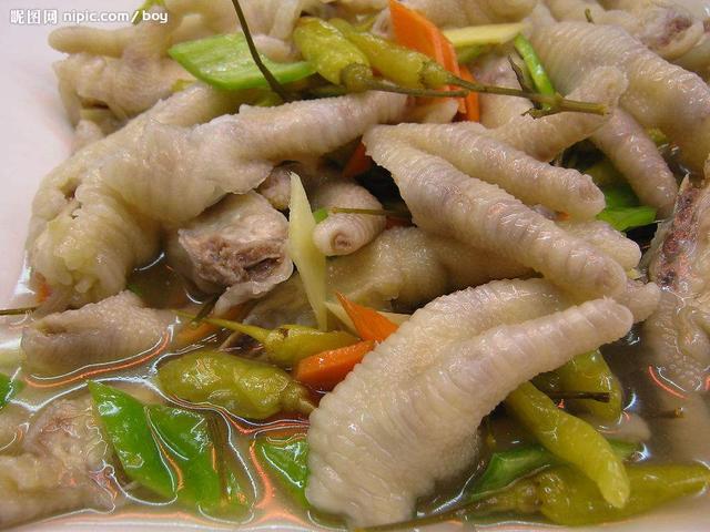 头条问答 吃鸡爪好吗 戊相思的回答 0赞