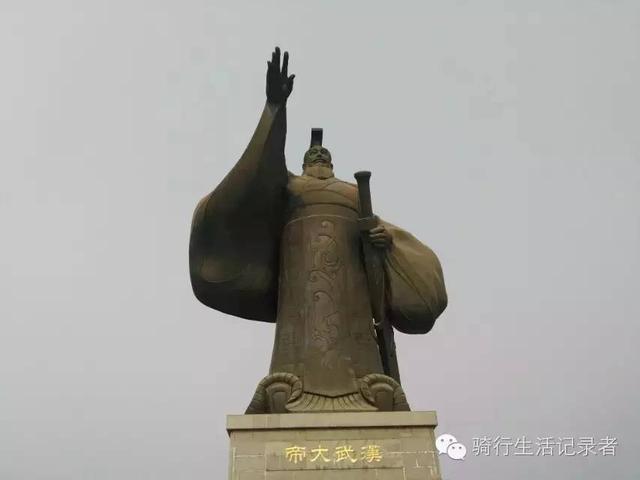 西安大明宫值得去吗,西安市区有哪些值得一去的公园？