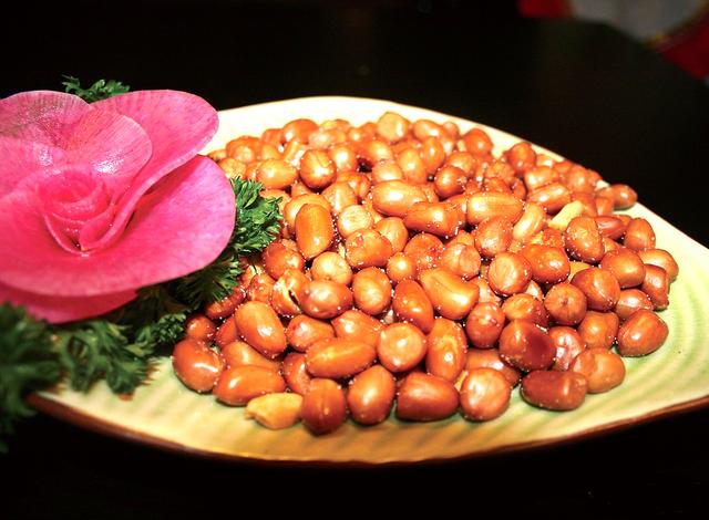 头条问答 吃油炸花生米有好处吗 103个回答