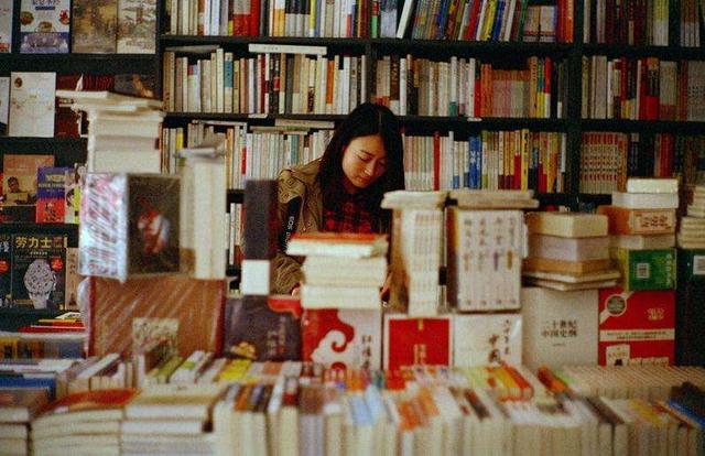 中國有哪些出名的書店和出版社？