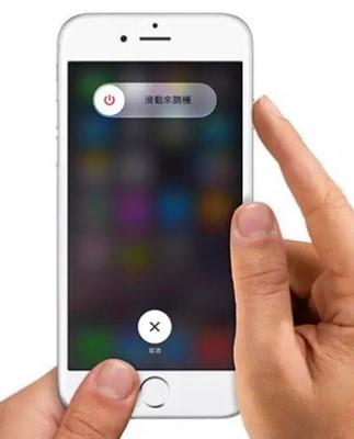 iPhone自动关机怎么办？有什么解决方法吗？