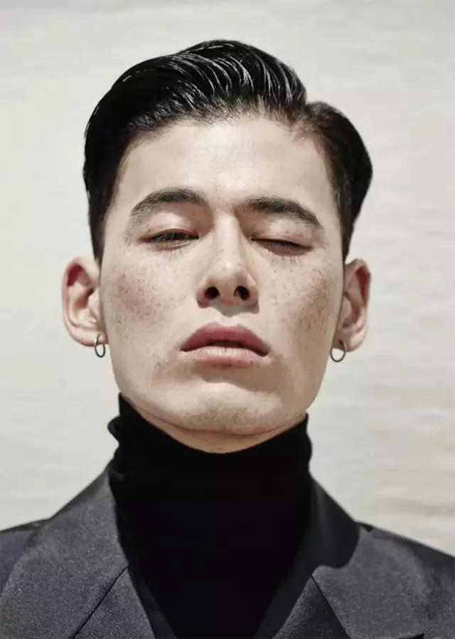 男生帅气发型名称:男生怎么和理发师描述理想的发型