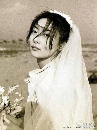黄美姬整容前:如果让大家评选全亚洲前30名的女神，你会选谁呢