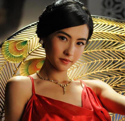 胡杏儿资料:女明星中有几位是混血儿？
