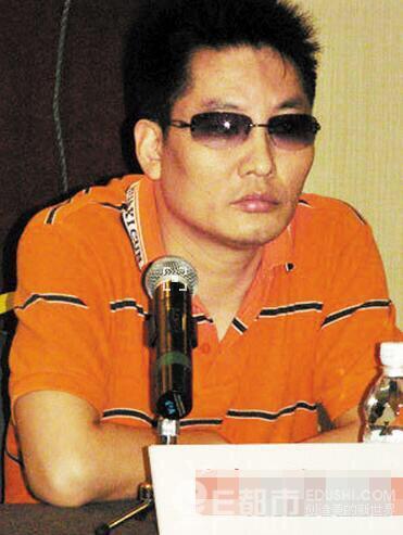 刘信达是什么人:《战狼2》大火，刘信达说：吴京是个暴发户，你觉得呢？