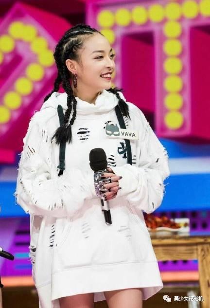于雯静:有哪些网红真实照片让人大跌眼镜的？