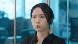 芙蓉姐姐整容前照片:女生好看的下颌线是怎么样的？