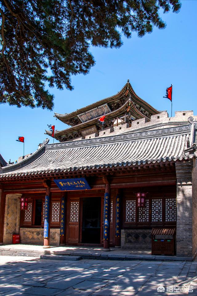 掉马的汉子挺威武雄壮txt:你觉得在川藏线上最美的地方是哪里？
