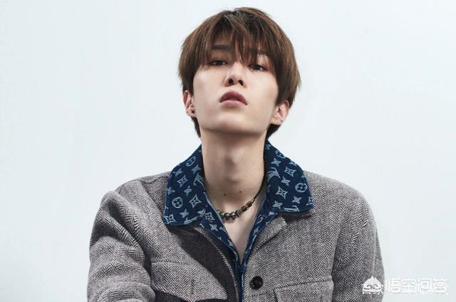 范丞丞是洪金宝儿子:洪金宝送豪宅给范丞丞，身世内幕浮出水面，这是咋回事？
