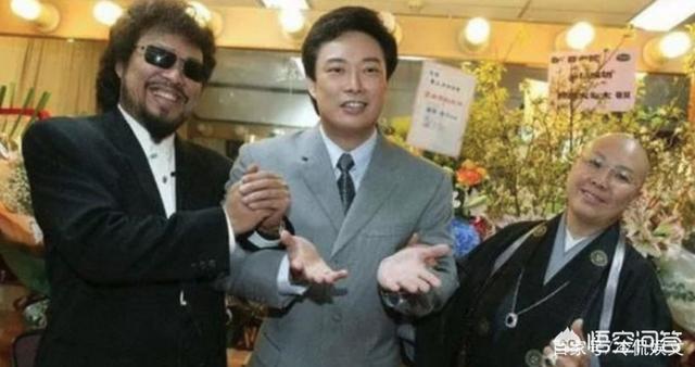 费玉清的老婆:从歌坛常青树到亚洲污王，藏47年的费玉清，发生了什么