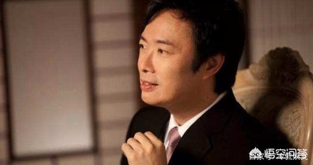 费玉清的老婆:从歌坛常青树到亚洲污王，藏47年的费玉清，发生了什么