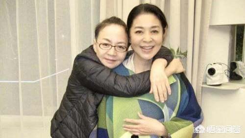 倪萍回应和宋丹丹和解:为什么现在的倪萍这么老，年轻的倪萍有多美？