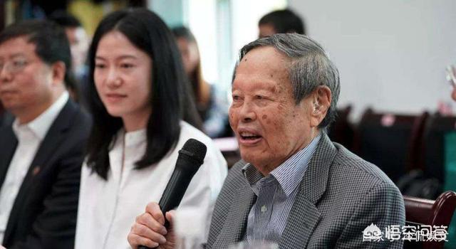 倪萍回应和宋丹丹和解:为什么现在的倪萍这么老，年轻的倪萍有多美？