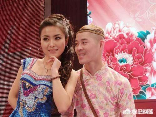 王小虎二人转:赵本山为捧他带上春晚，依旧没有起色，却跟女徒弟结婚，他是谁？