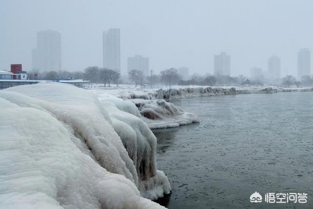 智利极端干旱沙漠小镇迎来降雪，居民：年未见，今年会更冷吗？