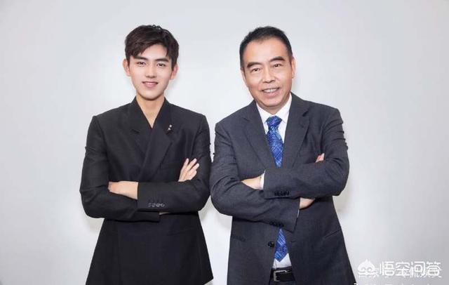 杨澜儿子:以为吴京老大“吴所谓”够随便，老二名字够你笑一年，他叫什么