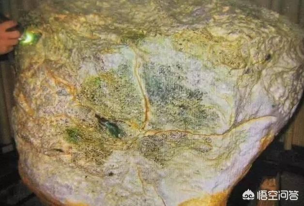 怎么鉴别一块石头是不是玉？插图94