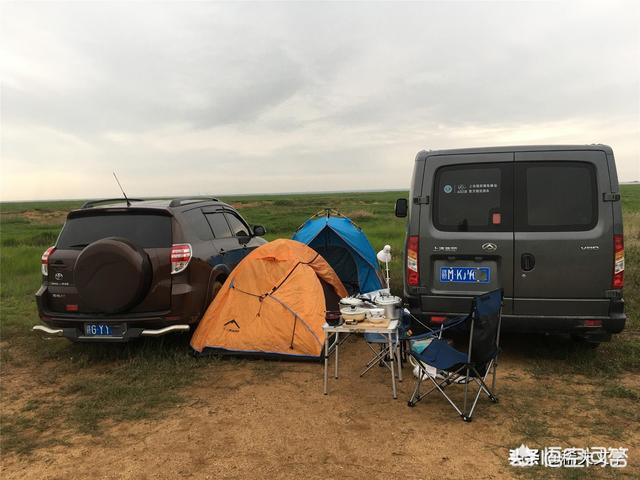 床车自驾游在荒郊野地过夜安全吗？