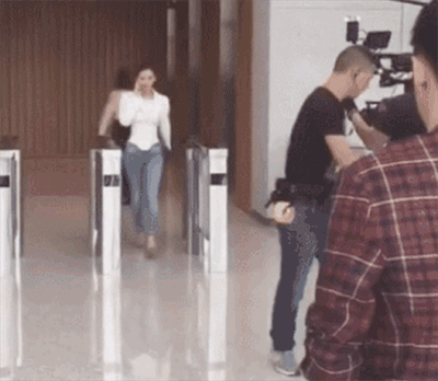 邋遢脏的女人的性格,为什么现在好多女的比男的都邋遢？