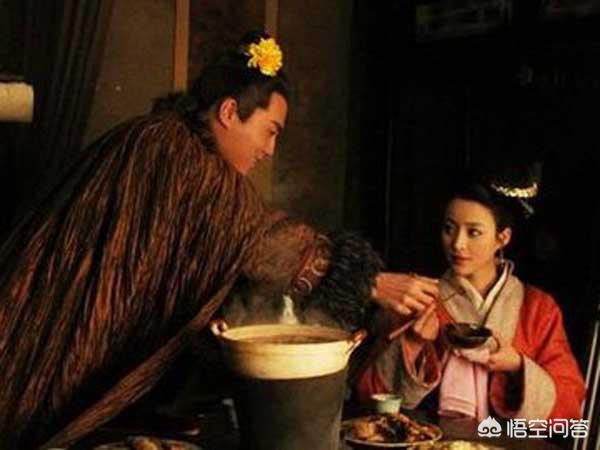 为什么《金瓶梅》中的潘金莲和《水浒》中的潘金莲早期品格差别大？