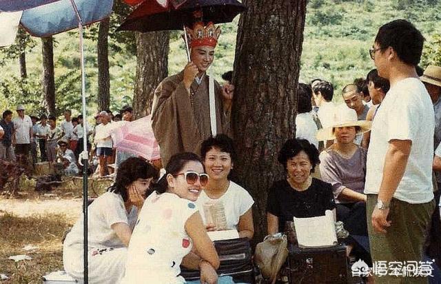 六小龄童去世现场:六小龄童真的有两张身份证吗？