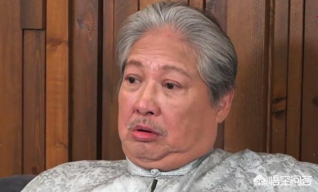 范丞丞是洪金宝儿子:洪金宝送豪宅给范丞丞，身世内幕浮出水面，这是咋回事？