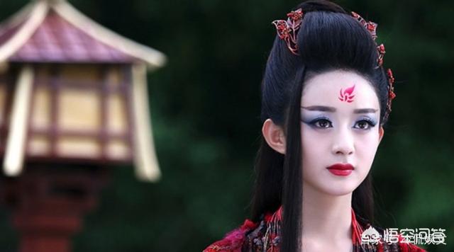 李湘怀孕:李湘当众训赵丽颖，现场鸦雀无声，却被颖宝怼到爆炸，怎么回事