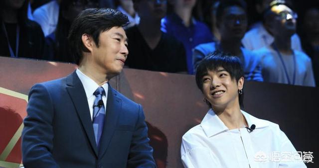 费玉清的老婆:从歌坛常青树到亚洲污王，藏47年的费玉清，发生了什么