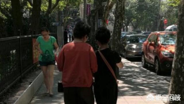姜昆的女儿:她因举报姜昆被封杀，如今满头白发让人心疼，为何要那么做