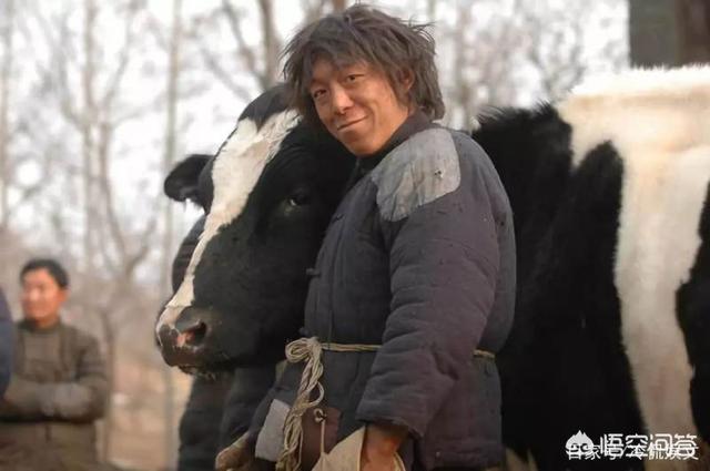 杨澜儿子:以为吴京老大“吴所谓”够随便，老二名字够你笑一年，他叫什么