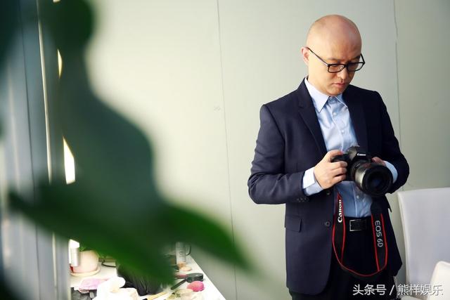 孟非老婆:孟非下车不慎撞到路人，妥善处理后成为朋友，如何看待这件事？