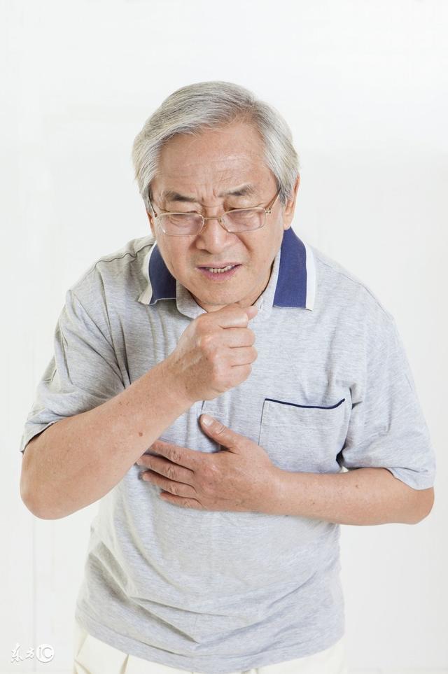 高血压心脏病的症状:高血压病人突然感到心慌、胸闷，是怎么回事？