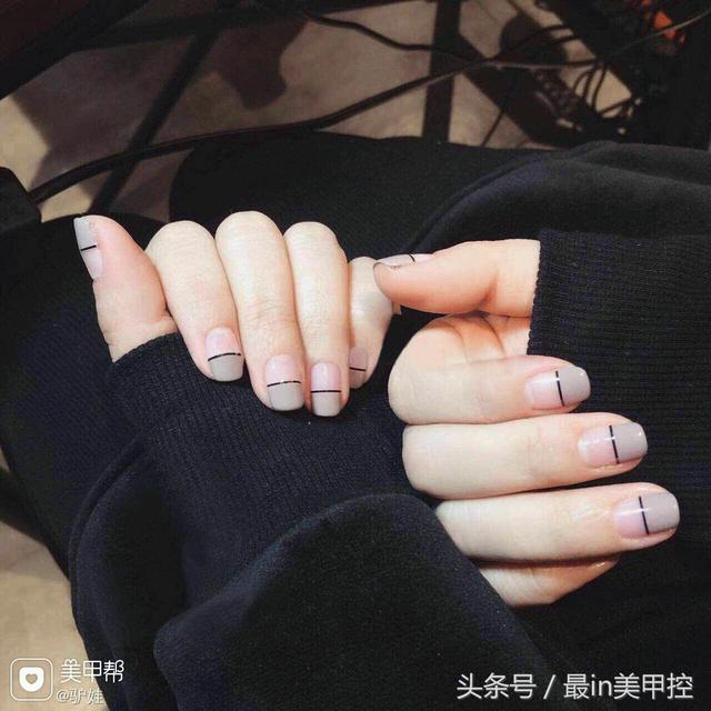 美甲介绍:喜欢做美甲有什么害处吗？