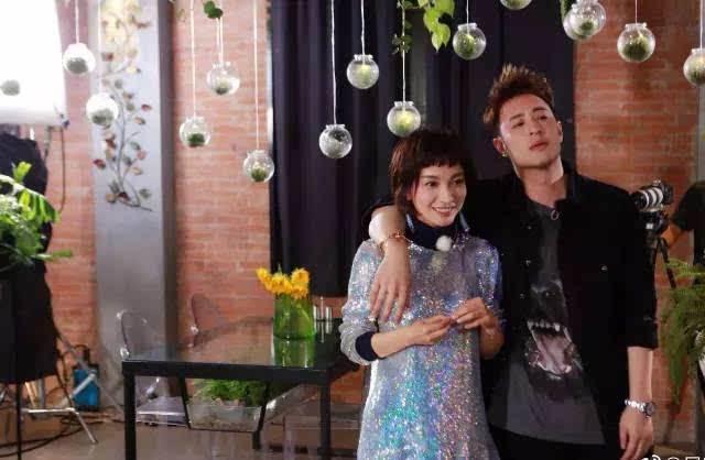 吴昕的男朋友:你觉得《爱上北斗星男友》女一徐璐和女二吴昕谁演得更好？