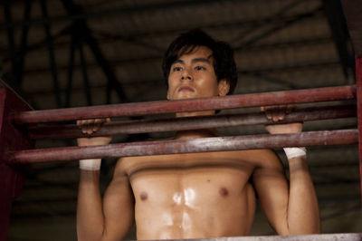 彭于晏过海关被罚:过海关遇到最尴尬的事是什么