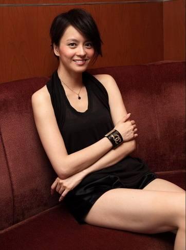 夏文汐图片:香港八九十年代的电影女星只论长相，哪个应是第一？
